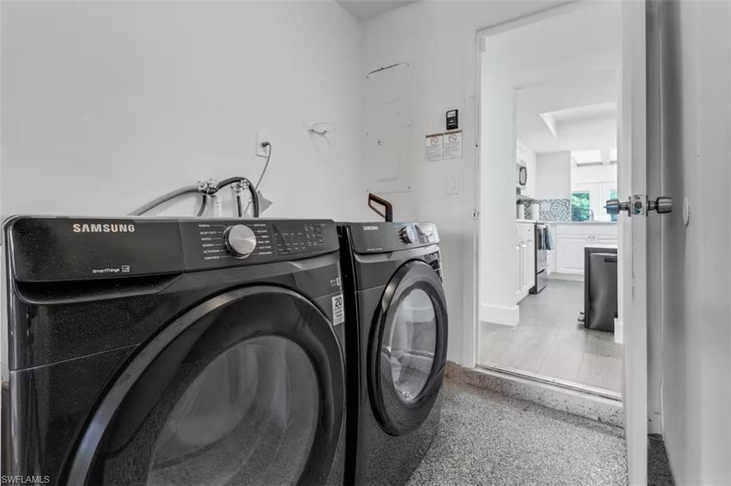 514 14th ST N-17