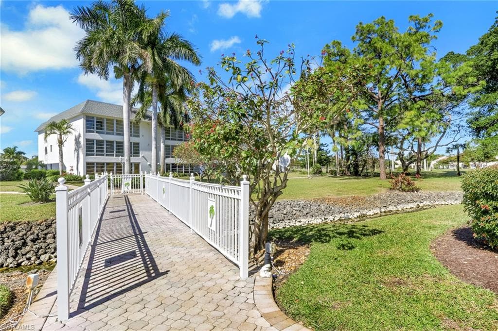 315 Saint Andrews BLVD C5-32