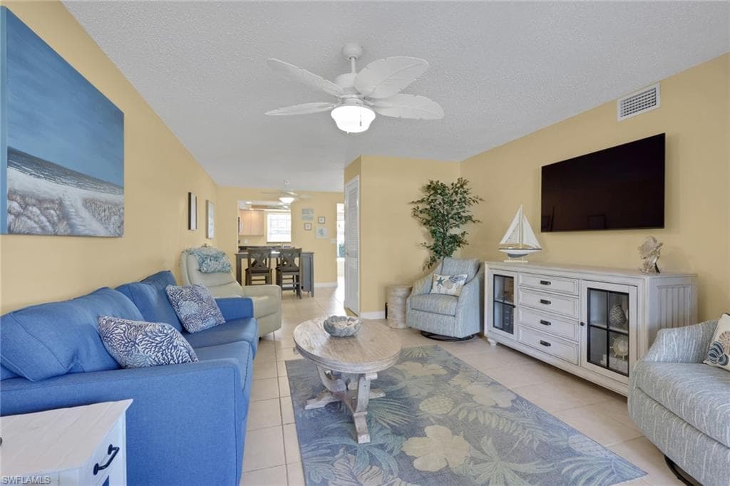 315 Saint Andrews BLVD C5-10