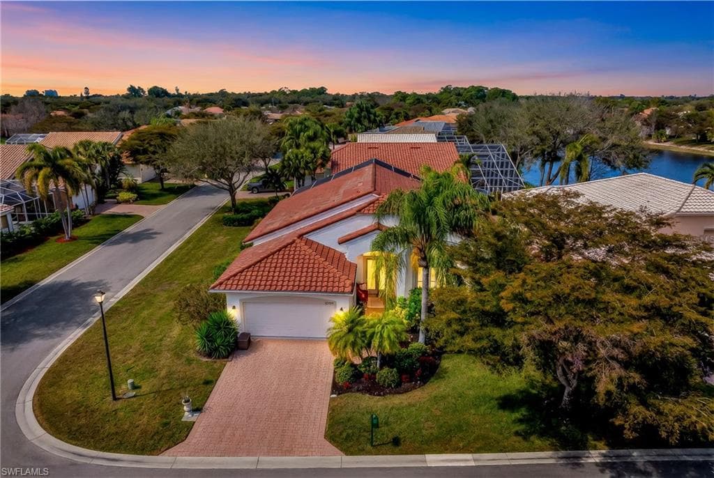 20515 Foxworth CIR-26