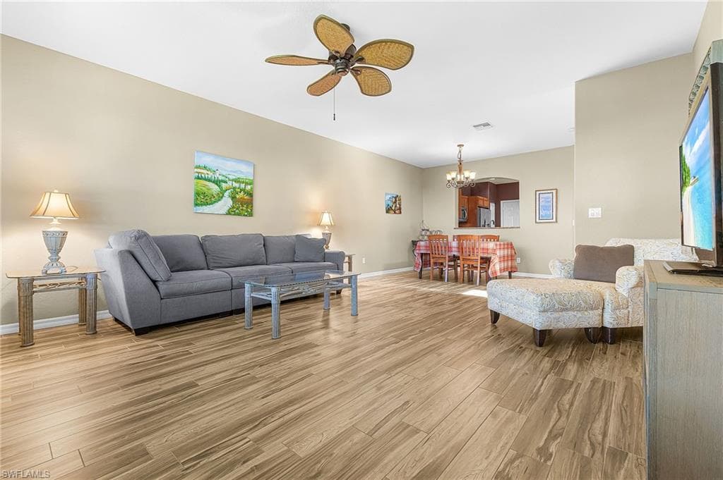 3343 Dandolo CIR-12