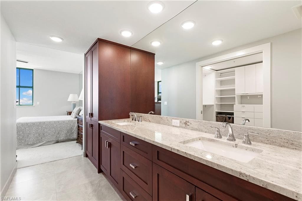 980 Cape Marco DR 1102-18