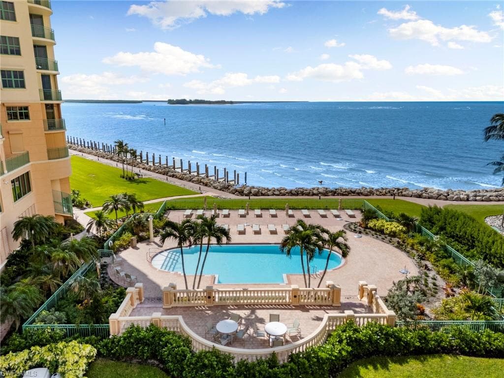 980 Cape Marco DR 1102-29