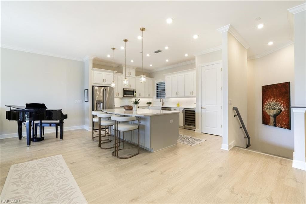15336 Lucerna ST 203-12