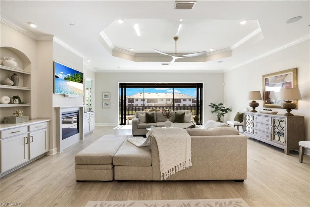 15336 Lucerna ST 203-5