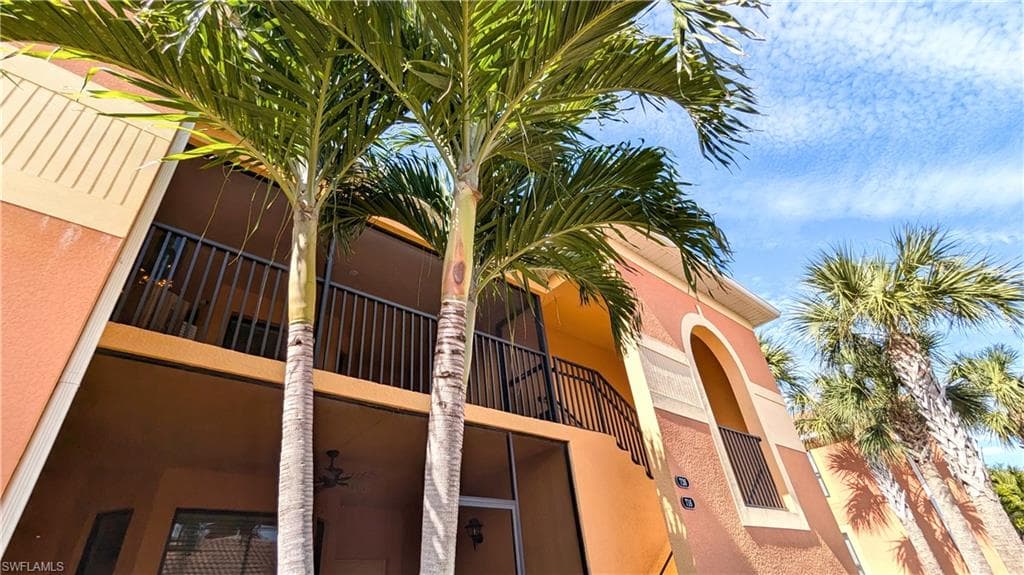 13730 Julias WAY 726-2