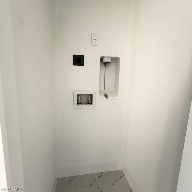 209-211 W 12th ST-30