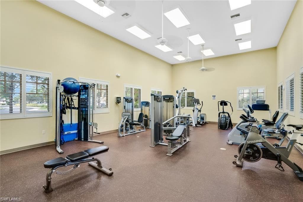 13180 Bella Casa CIR 166-33
