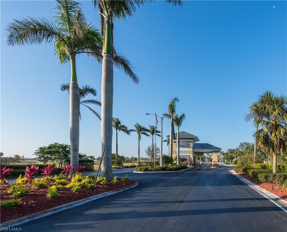 18516 Royal Hammock BLVD-9