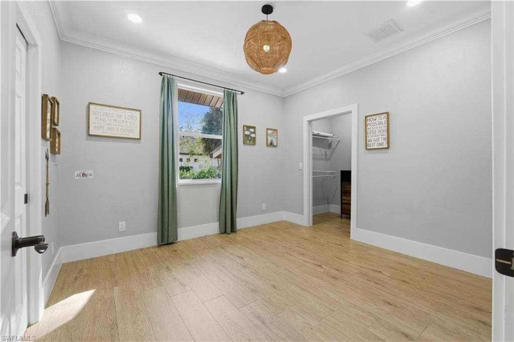 25211 Pinson DR-38