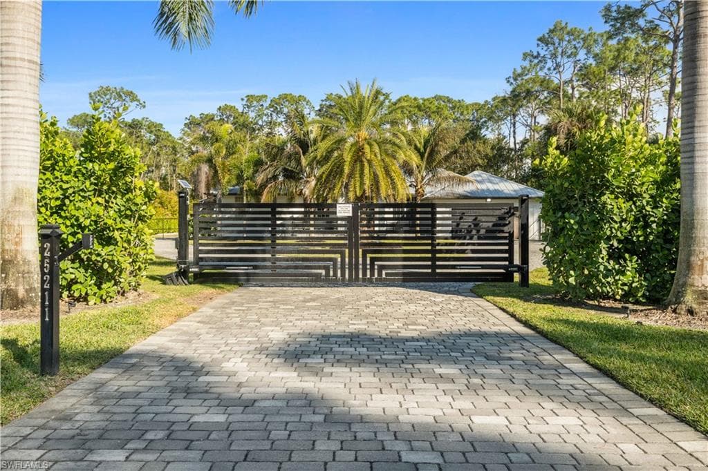 25211 Pinson DR-8