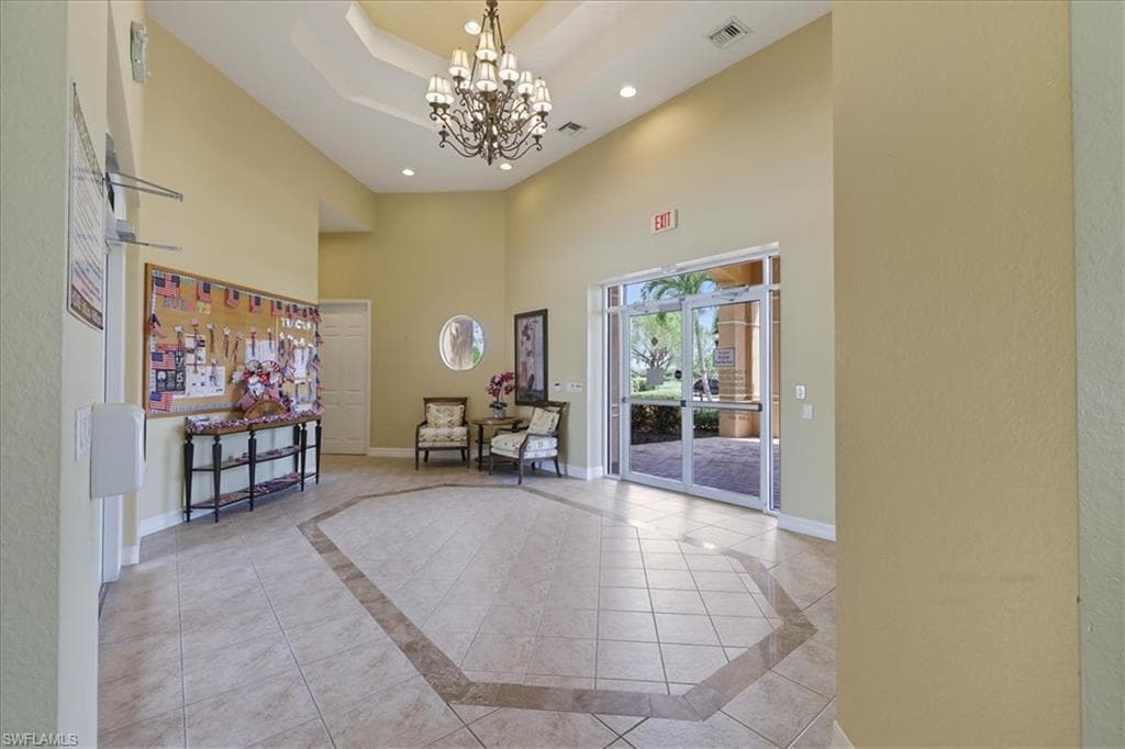 3357 Dandolo CIR-33
