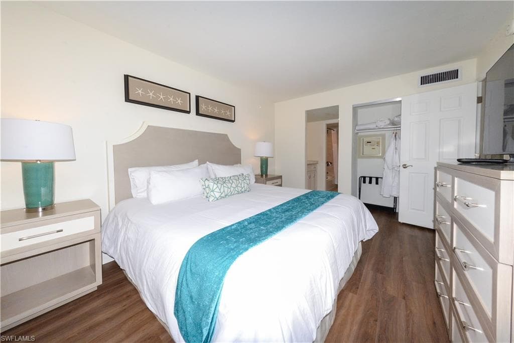 2255 W Gulf DR 121-10
