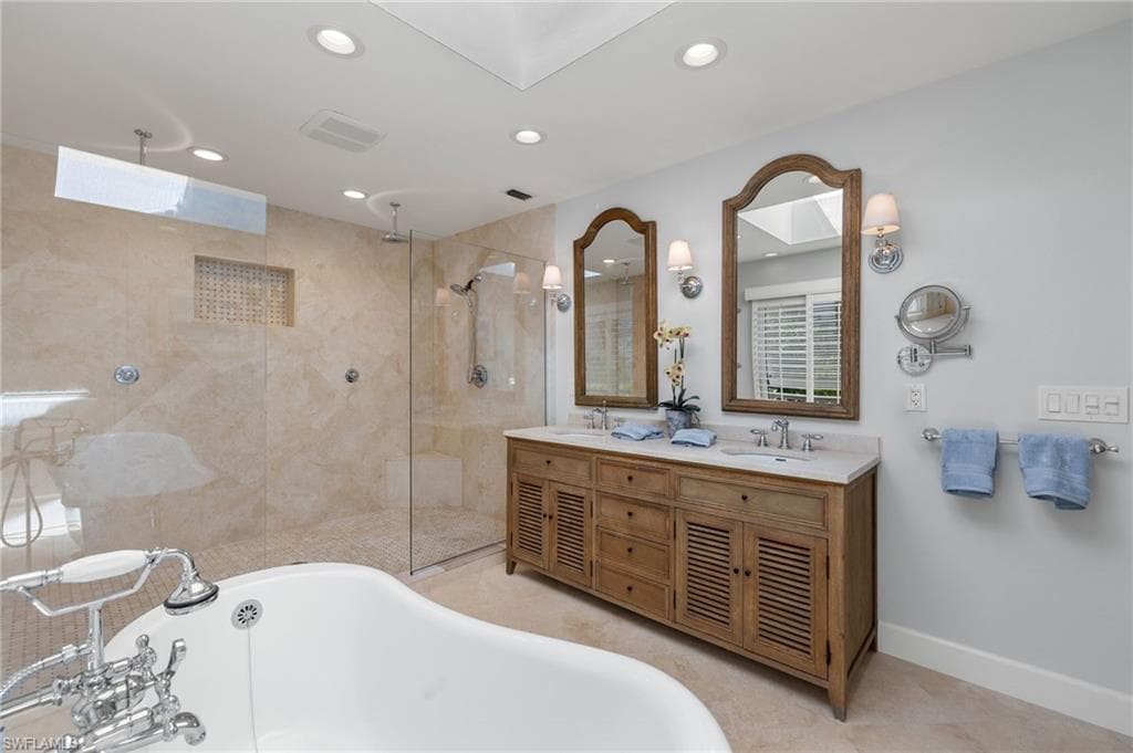 4443 Waters Edge LN-20