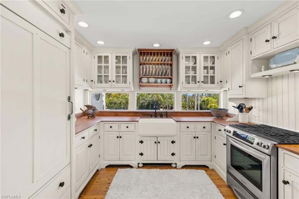 4443 Waters Edge LN-11