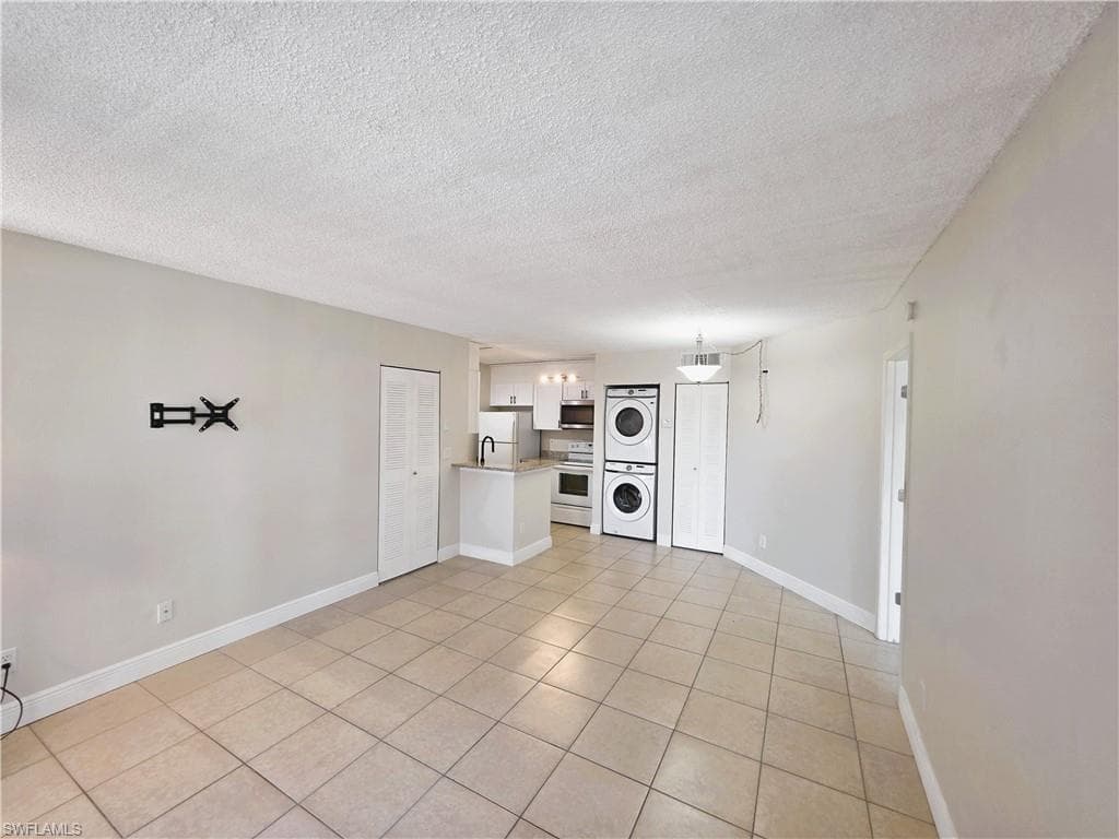 142 Santa Clara DR 5-12