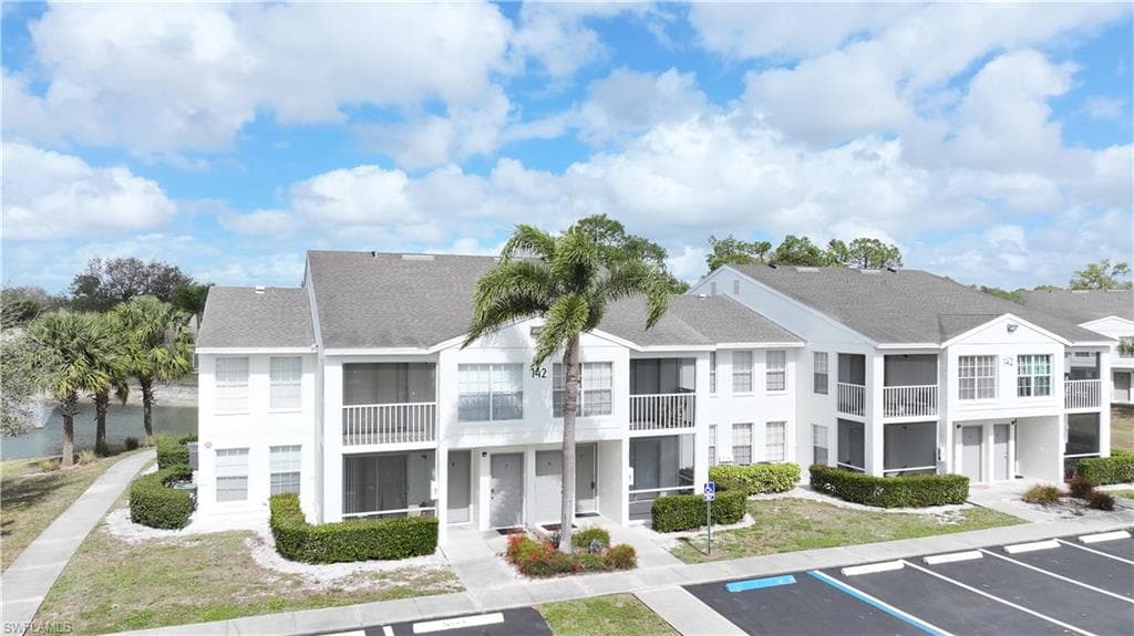 142 Santa Clara DR 5-1