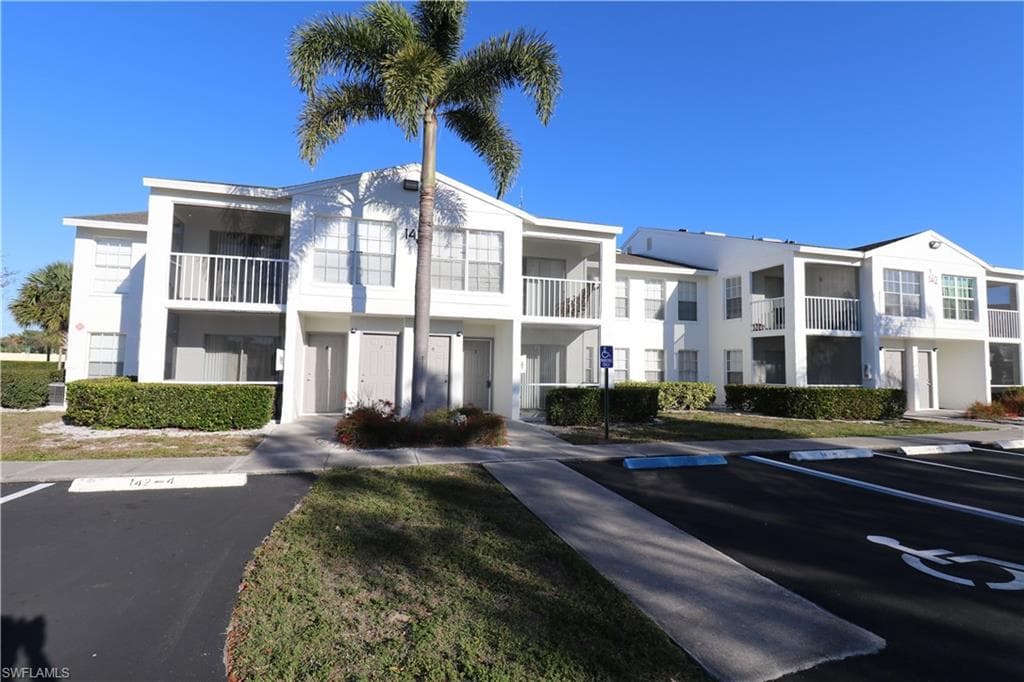 142 Santa Clara DR 5-4