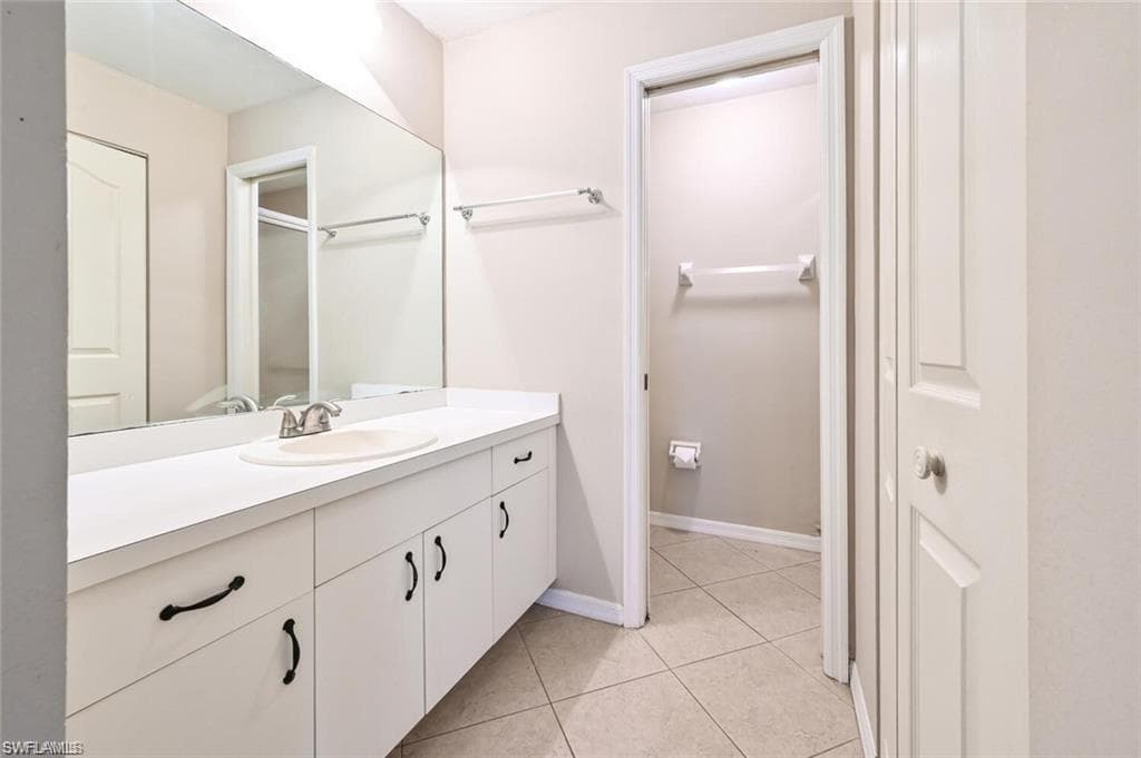 494 Saint Andrews BLVD 14-9