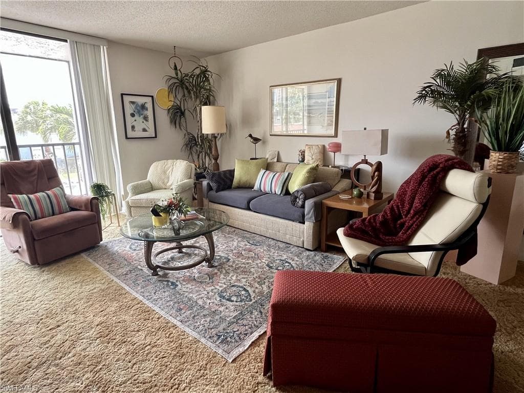 3460 Key DR 203-11