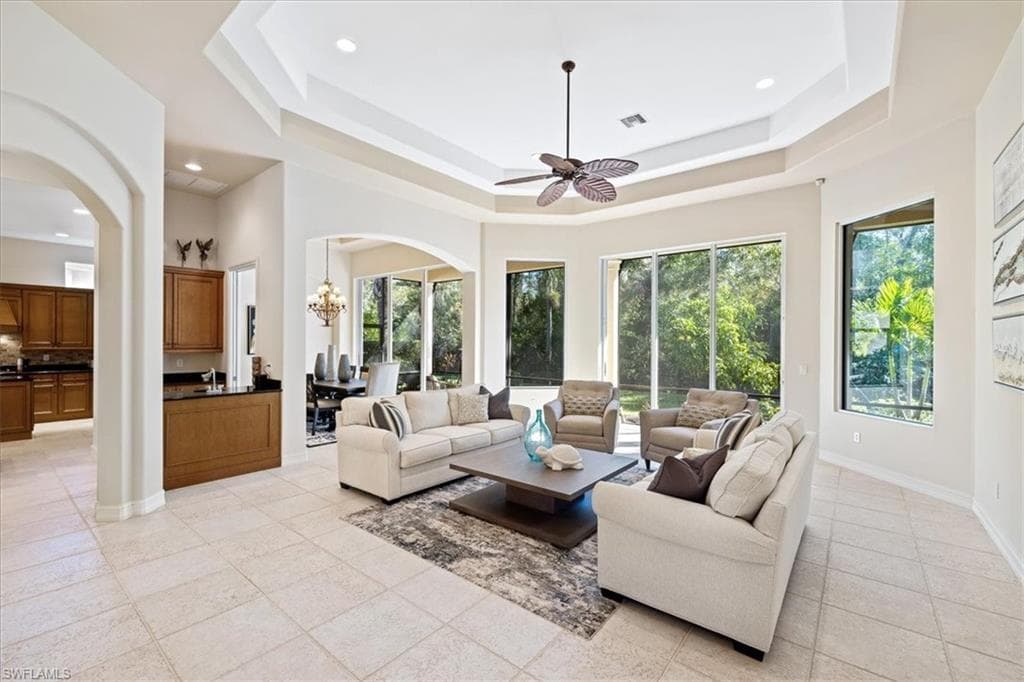 9094 Sahalee CT-11