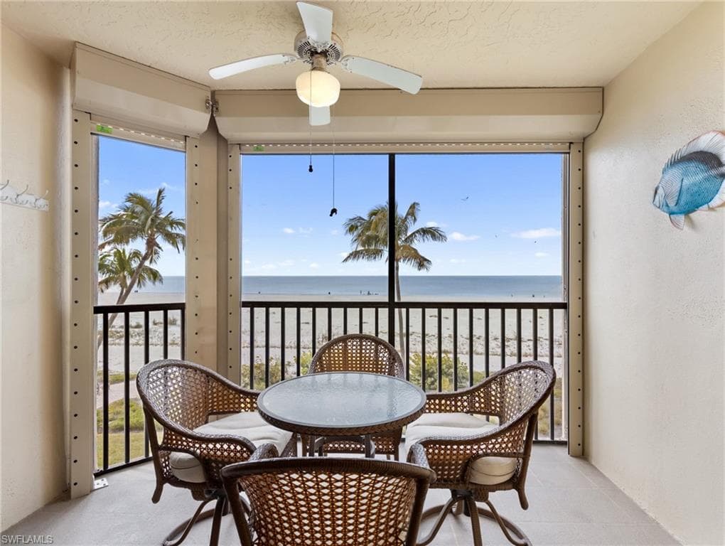 7500 Estero BLVD 203-9