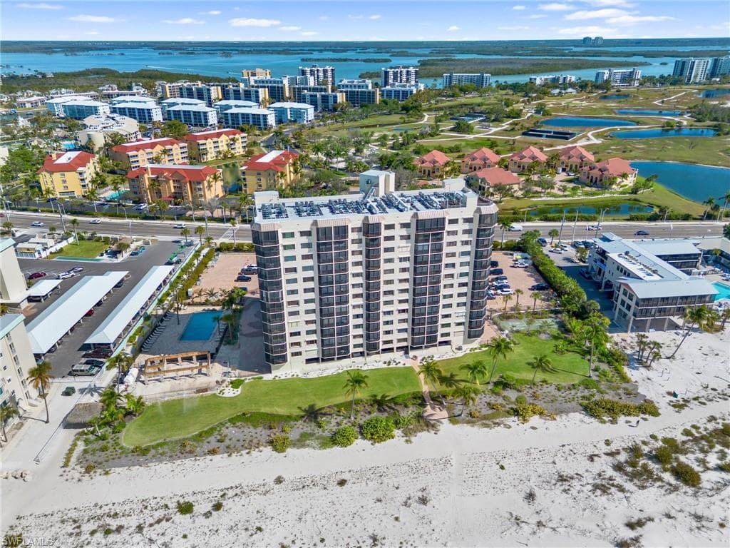 7500 Estero BLVD 203-34