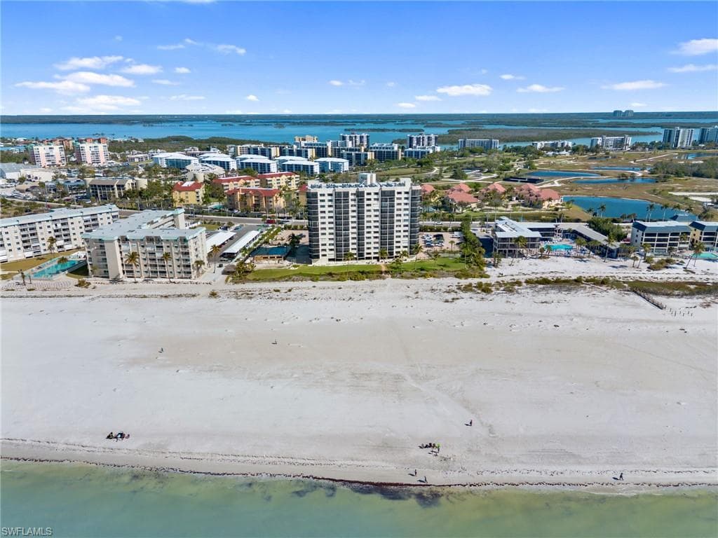7500 Estero BLVD 203-38
