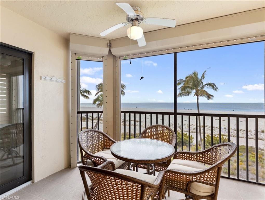 7500 Estero BLVD 203-10