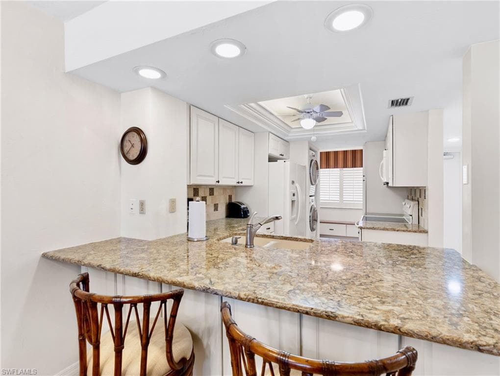 7500 Estero BLVD 203-14