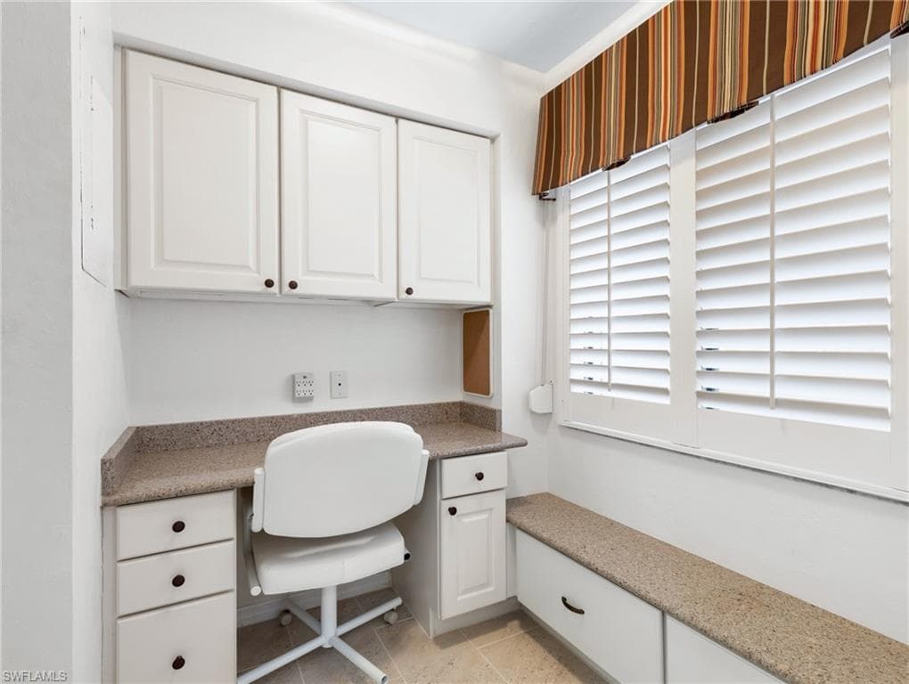 7500 Estero BLVD 203-19