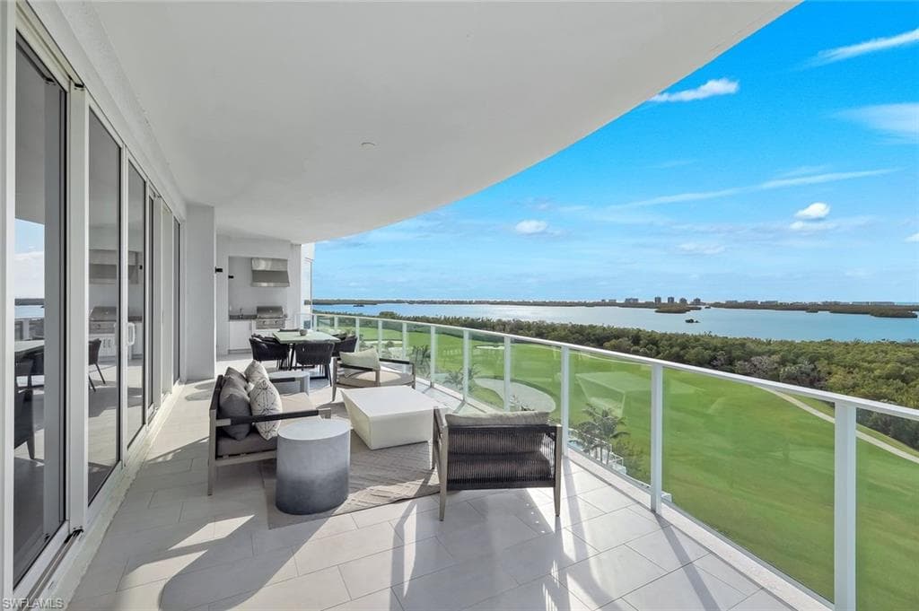 4991 Bonita Bay BLVD 802-3
