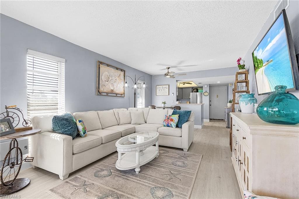 53 High Point CIR W 310-16