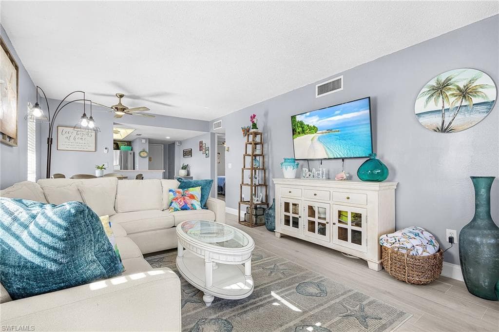 53 High Point CIR W 310-1