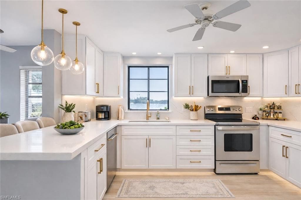 53 High Point CIR W 310-5