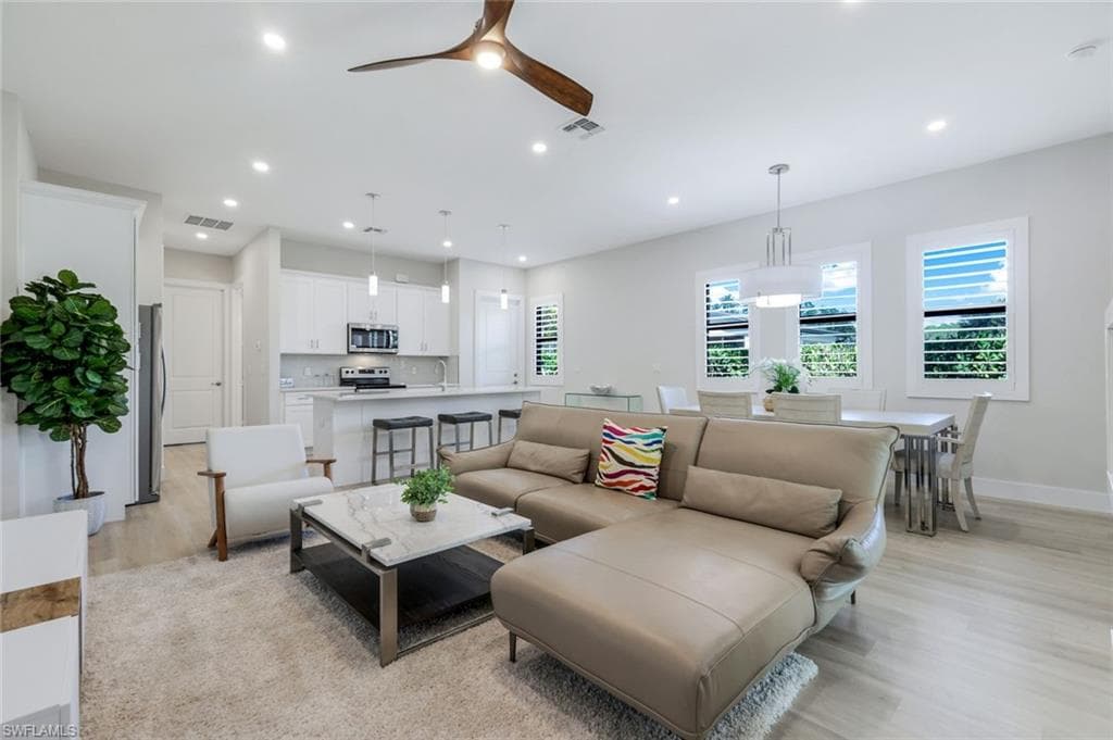 5832 Jasper WAY 101-4
