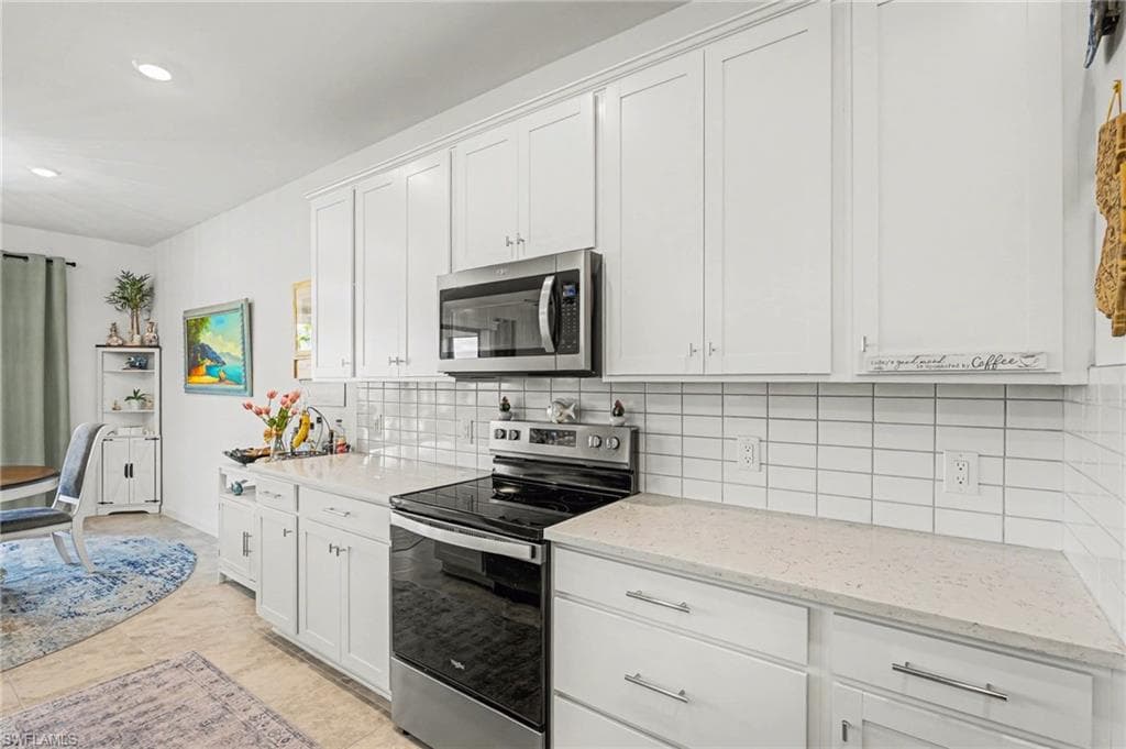 3772 Passion Vine DR-9
