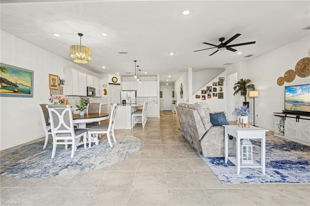 3772 Passion Vine DR-15