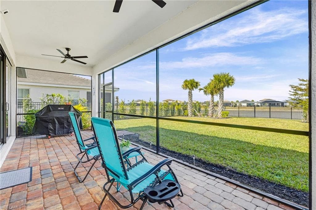 3772 Passion Vine DR-44