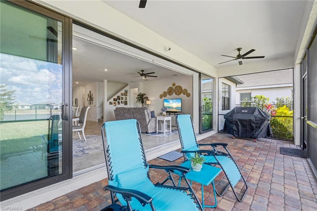 3772 Passion Vine DR-35