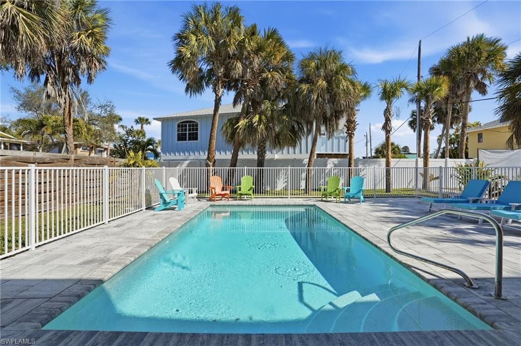 3321 Estero BLVD-46
