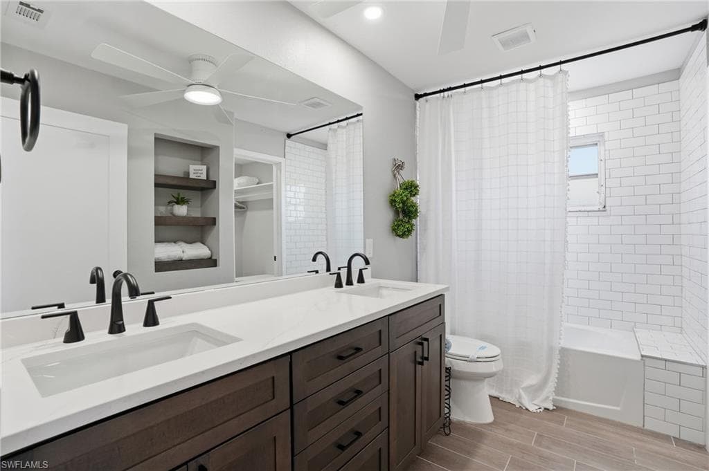 3321 Estero BLVD-26
