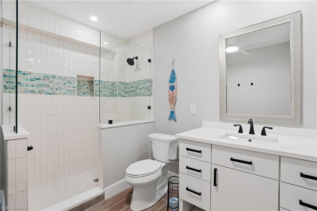 3321 Estero BLVD-40