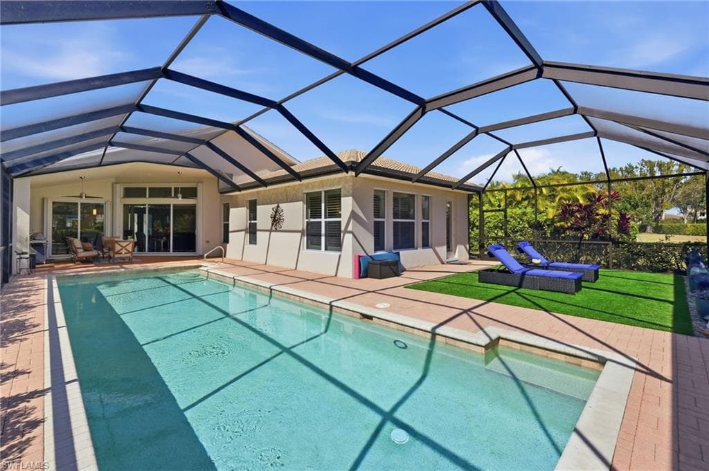 8855 Largo Mar DR-27