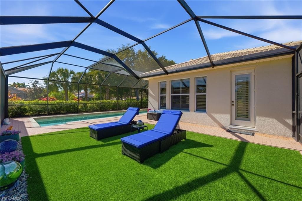 8855 Largo Mar DR-32