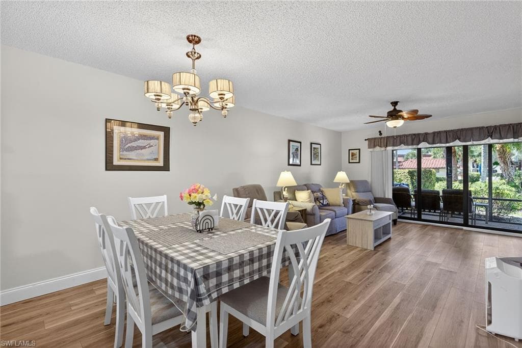 4973 Pepper CIR F105-5