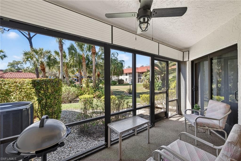 4973 Pepper CIR F105-15