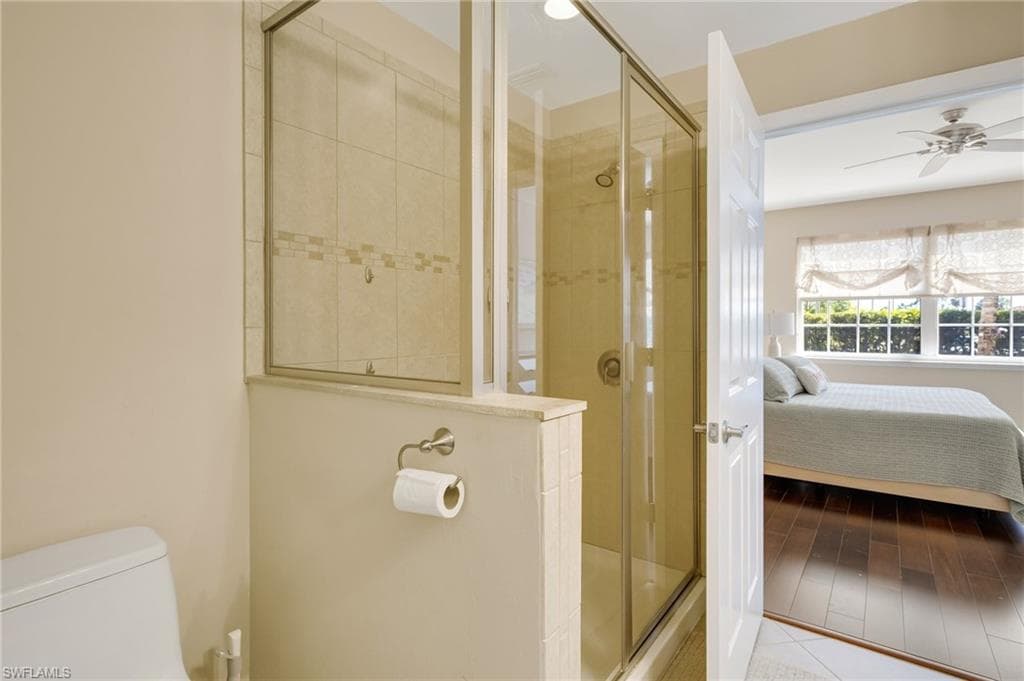 8510 Violeta ST 102-20