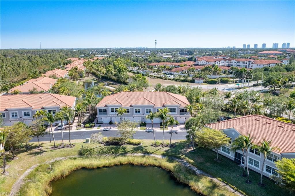 8510 Violeta ST 102-45