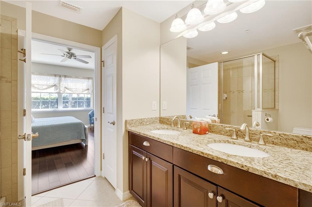 8510 Violeta ST 102-19
